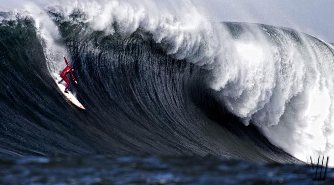 Pacific XXL Swell @ Mavericks, Half Moon Bay