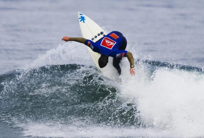 Glenn Hall takes home the 2008 Portrush Open Title