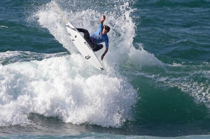 Brett Simpson at Thirteenth Beach near Melbourne