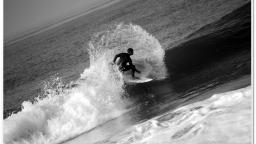 SURFING