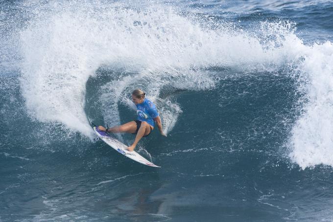 Stephanie Gilmore Wins Rip Curl Puerto Rico