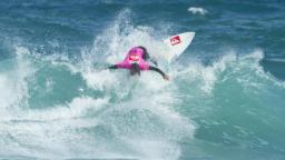 Lucas Silveira busts out at Piha