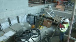 Flowrider being built 4