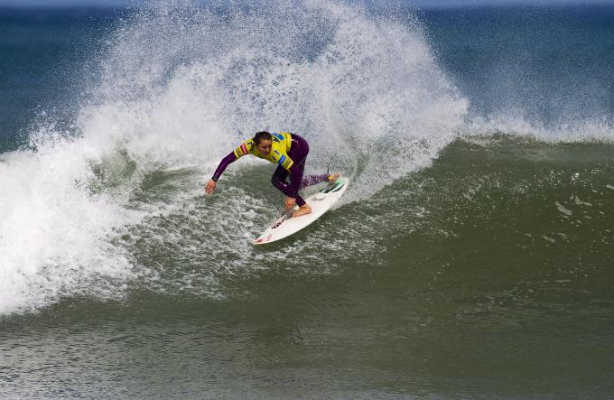 Carissa Moore Wins 2010 Rip Curl Pro Portugal