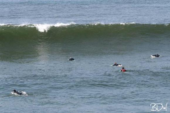 Huntington Beach Set Wave