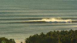 El Salvador. www.surfpicsbyluis.com II