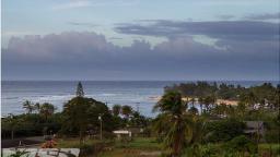 Small Waves at Sunset Beach