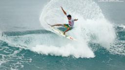 Maxime Huscenot takes the Yop