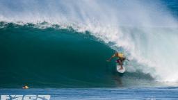 Perfect 10 Ride for Slater at the Pipe Masters
