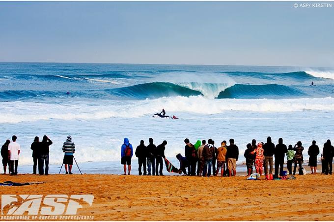 Pumping waves at the Quiksilver Pro France