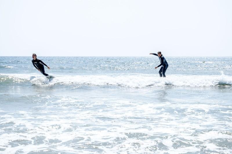 couple surf 