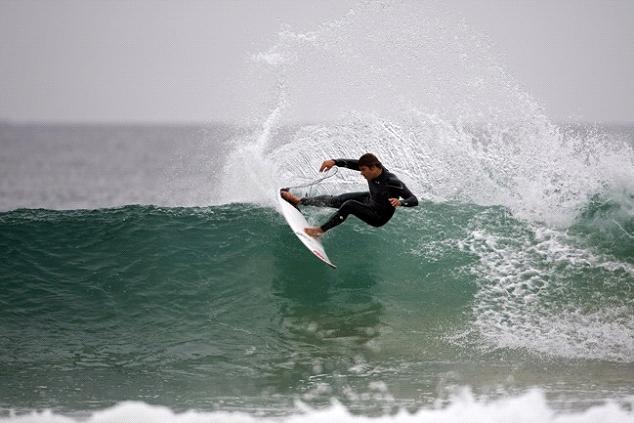 Dayyan Neve - Billabong Pro J Bay
