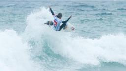 Martin Jeri Pulls Air