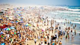 A packed beach at Huntington