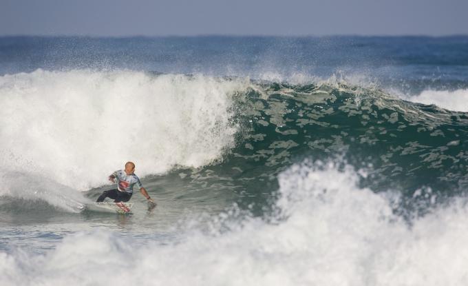 Kelly Slater at Les Bourdaines