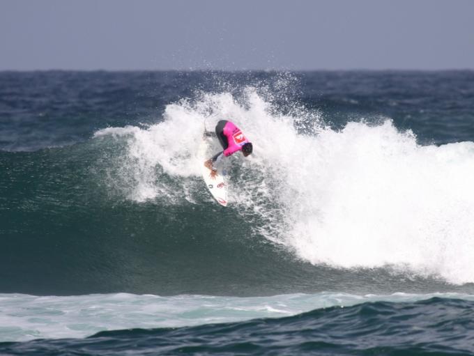 Gabriel Medina at Piha