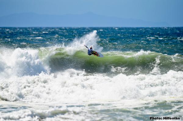 Nat Young wins the Vans Pier Classic