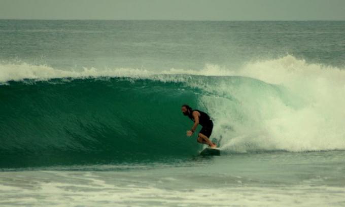 Salina Cruz Surf Camp & Surf Tours 34