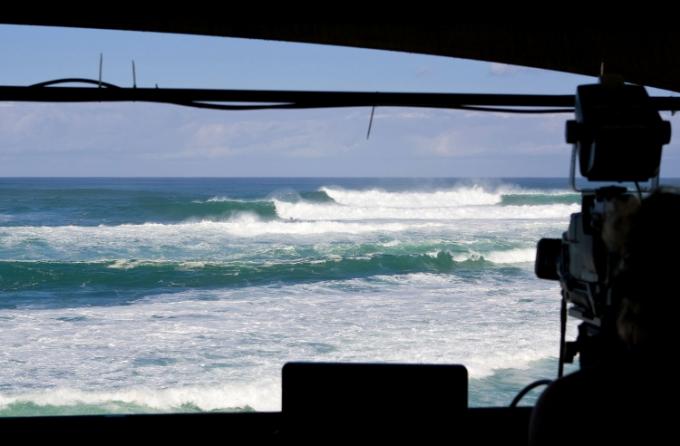 Plenty of swell for the Billabong Pipeline Masters 