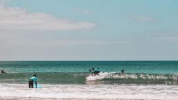 Live Beach Surf Cam Orewa – Check the Waves Now!