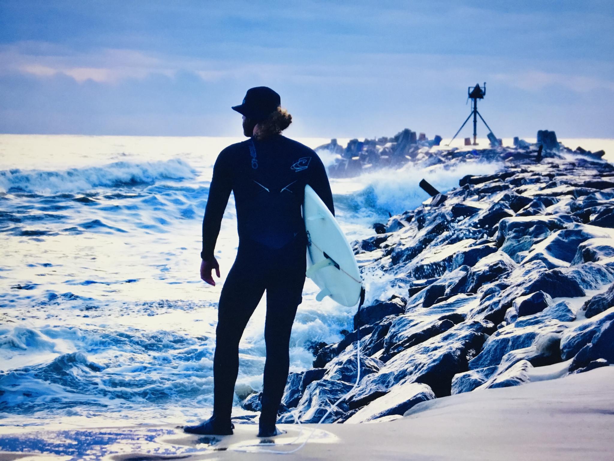 Mana squad winter surfer