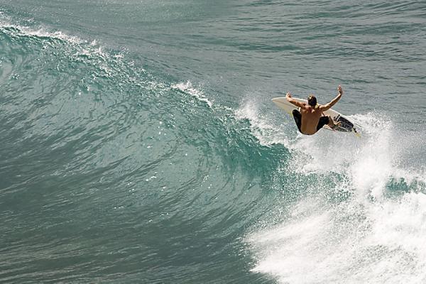 Salina Cruz Surf Camp & Surf Tours 33