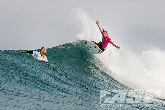 Sally Fitzgibbons Winning the Roxy Pro France