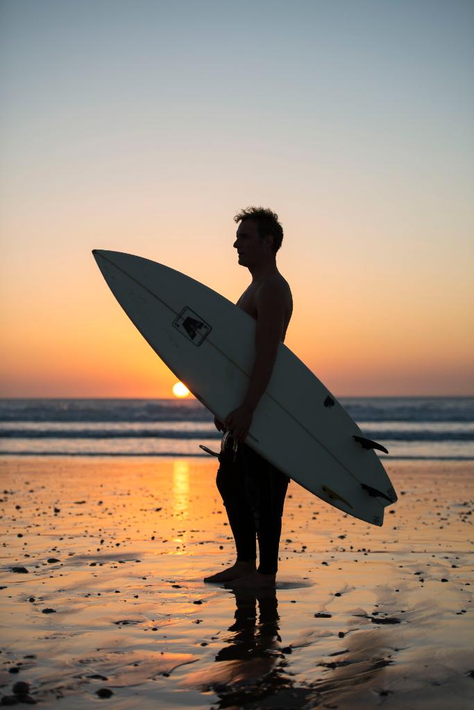 foto model sundowner surfing