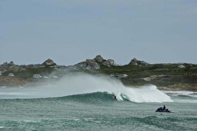 O'Neill Cold Water Classic Goes Off