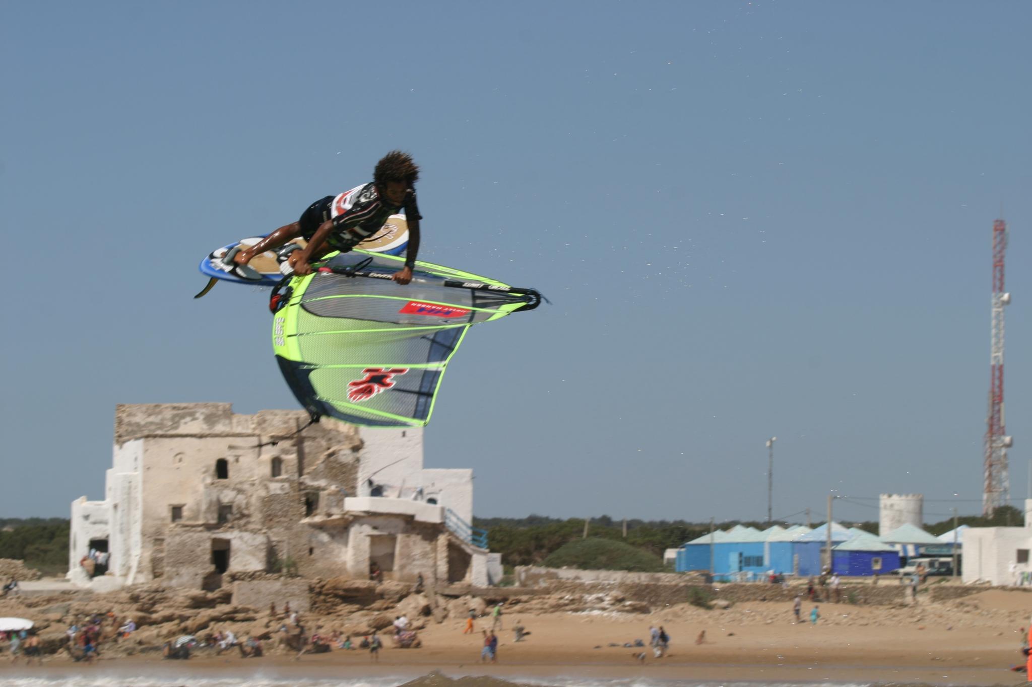 boujma flying