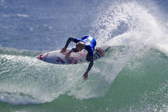 Owen Wright at Lowers