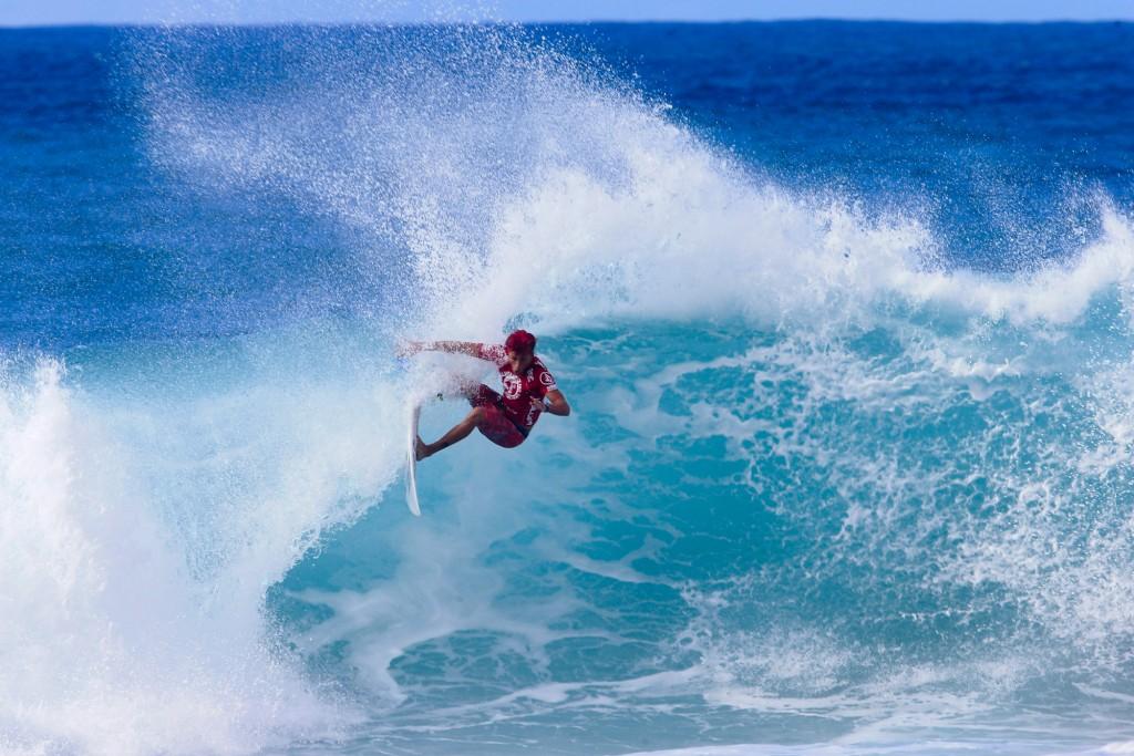 Volcom Pipeline Pro 2104 Day One