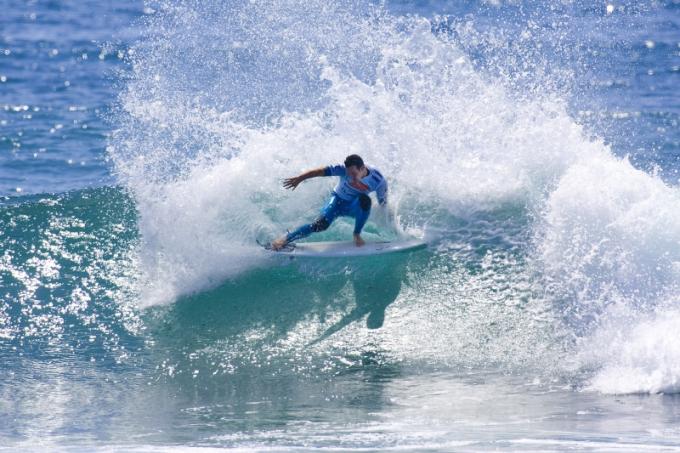 Jordy Smith at Lowers