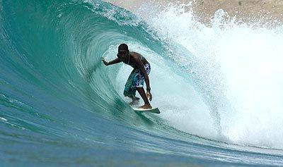 SUPER PROMOS 2011 SURF TOURS SALINA CRUZ, MEX. surfindersholidays.com