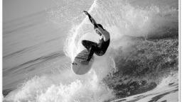SURFING