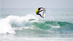 Miguel Pupo taking Lowers Pro