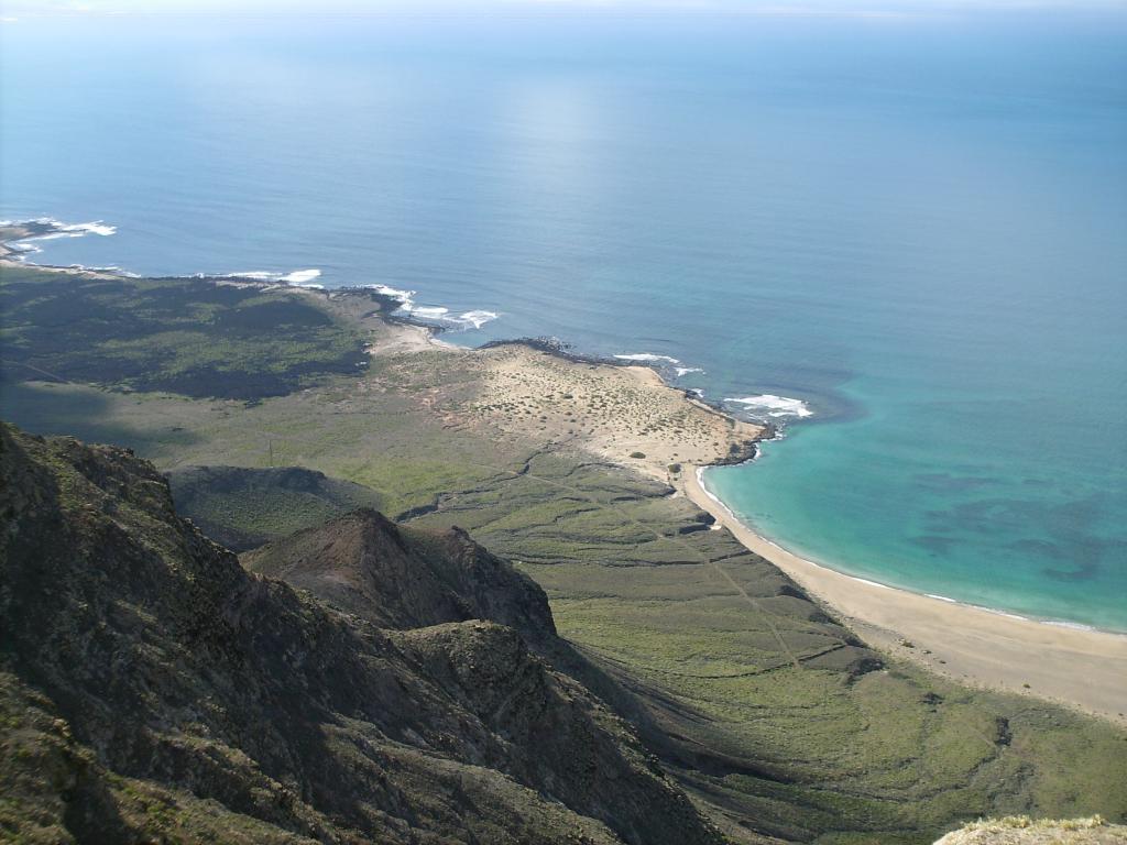 Rapa Nui Surf Camp Fuerteventura.