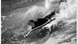 SURFING