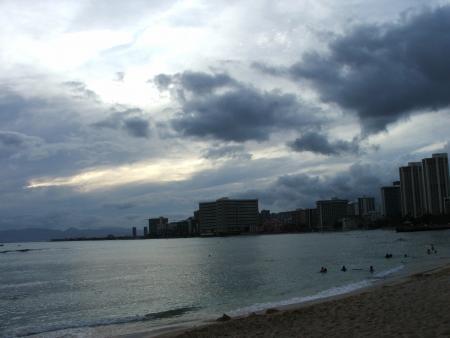 Waikiki Walls