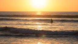 waves waiting sundowner
