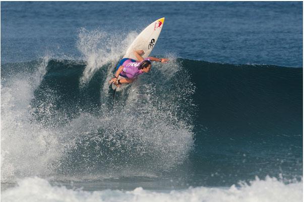 Carissa Moore backhand