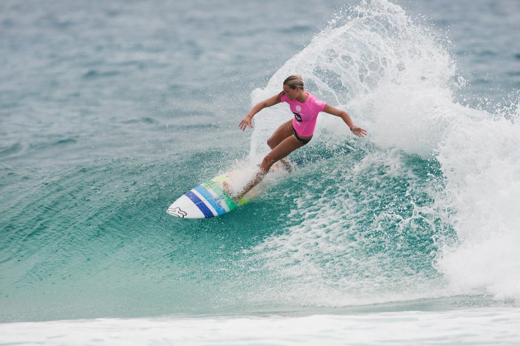 Keely Andrew at Snapper Rocks