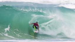 Big Barrels at Culs Nus
