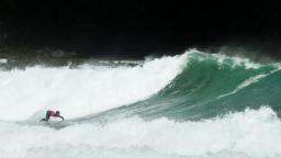 Gabriel Medina  big bottom turn