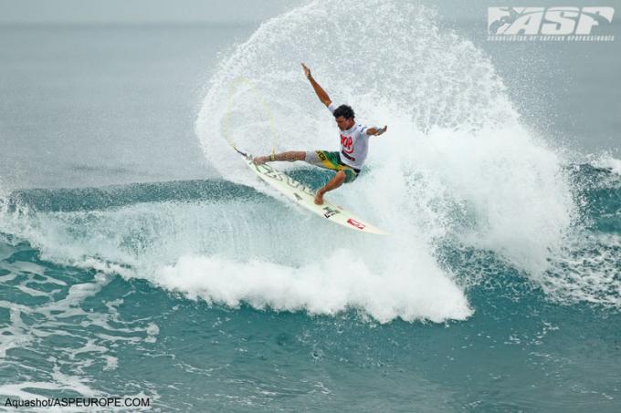 Maxime Huscenot takes the Yop