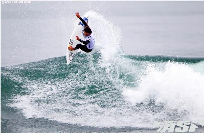 Dane Reynolds goes Ballistic