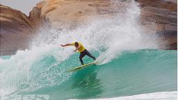C J Hobgood Scores well in round 2