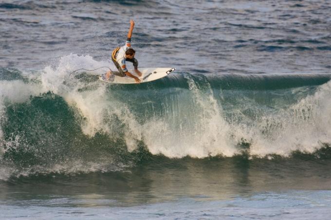 Tom Whitaker at Mundaka