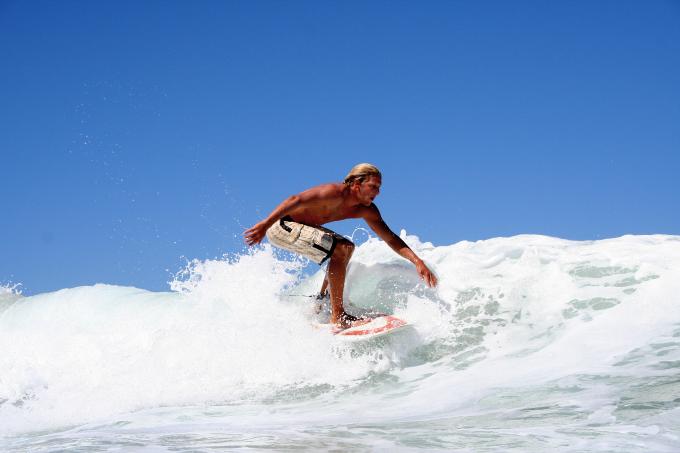Surfing La Pared