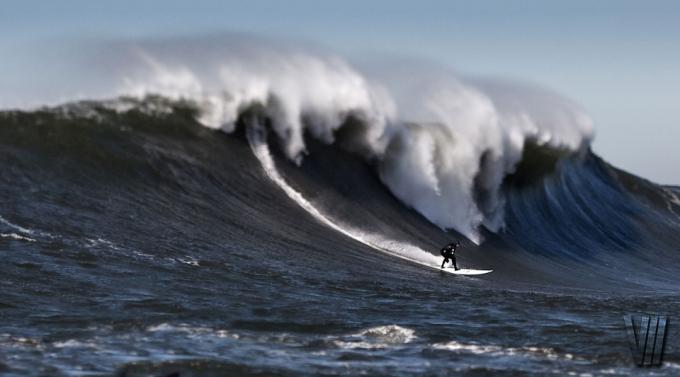 Pacific XXL Swell @ Mavericks, Half Moon Bay
